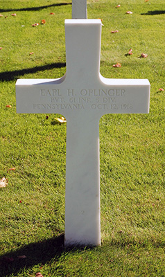 Grave of Earl Howard Oplinger